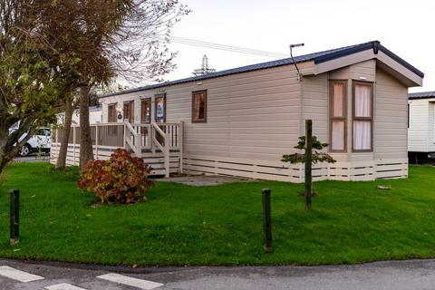 3 bedroom lodge for sale, Solent Breezes Holiday Park