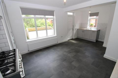 3 bedroom semi-detached house for sale, Dodworth Road, Barnsley