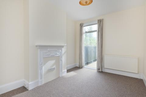 3 bedroom terraced house to rent, King Edward Road, Maidstone