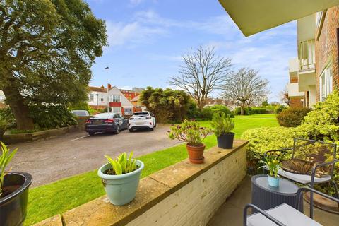 2 bedroom ground floor flat for sale, Wilmington Court Bath Road, Worthing, BN11