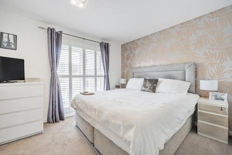 6 Heron Way, Wallington, SM6 9DX