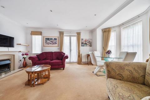 2 bedroom flat for sale, Bentley Wood,  Harrow,  HA3