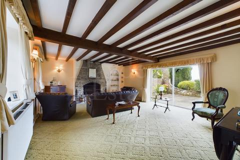 Button Bridge House Button Bridge, Kinlet, Bewdley, DY12 3AW