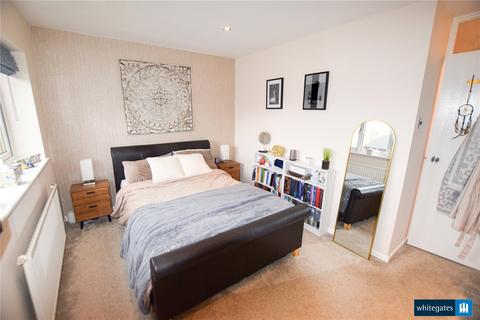 25 Bishop Way, Tingley, Wakefield, WF3 1UA