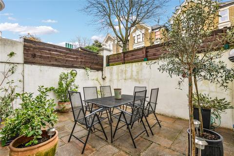 2 bedroom apartment for sale, Sisters Avenue, SW11