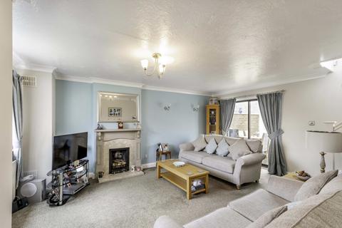 3 bedroom detached house for sale, Whitby Road, Doncaster, South Yorkshire