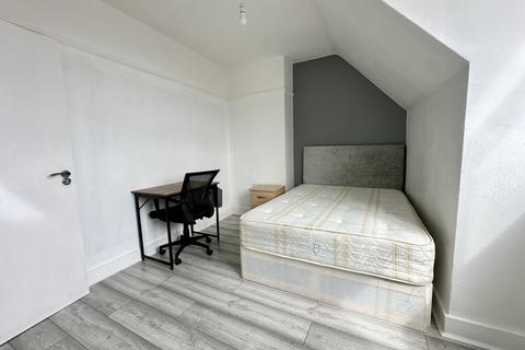 3 bedroom flat to rent, Brockley Road, Brockley, SE4