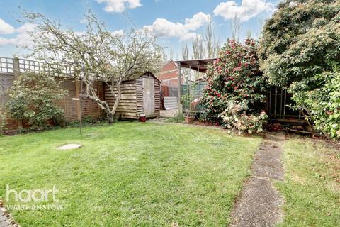 4 bedroom end of terrace house for sale, Sturge Avenue, London