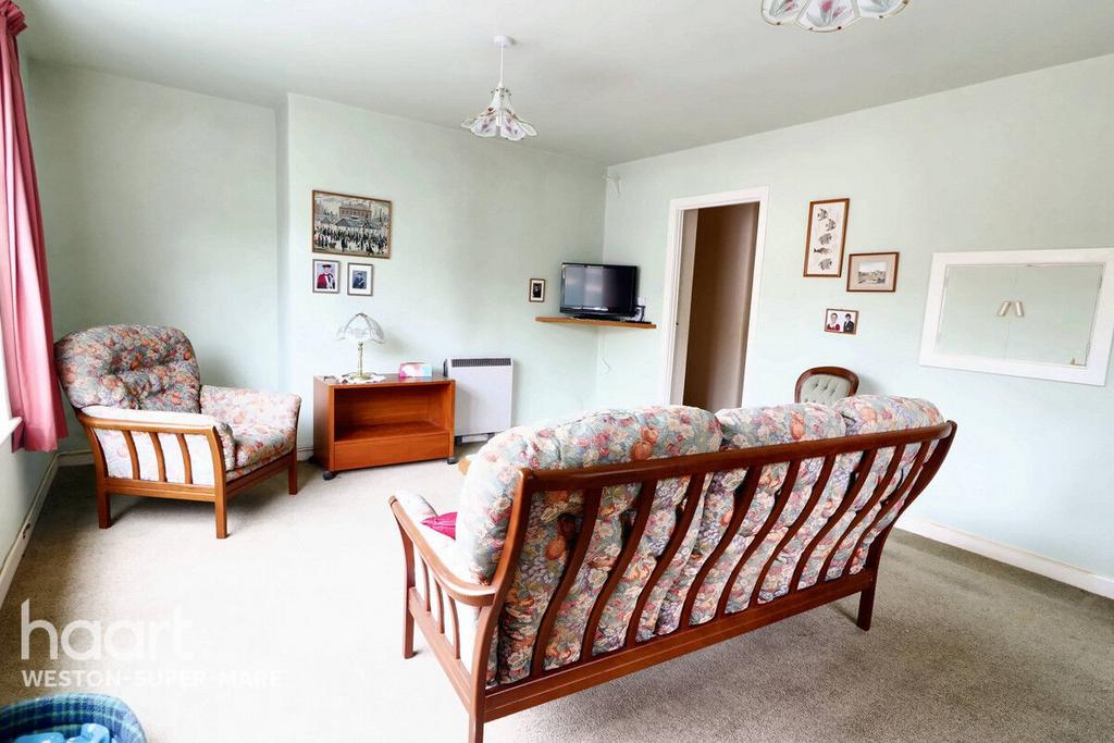Arundell Road, WestonSuperMare 2 bed flat for sale £150,000
