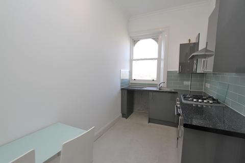 1 bedroom apartment for sale, St. Johns Road, Eastbourne BN20