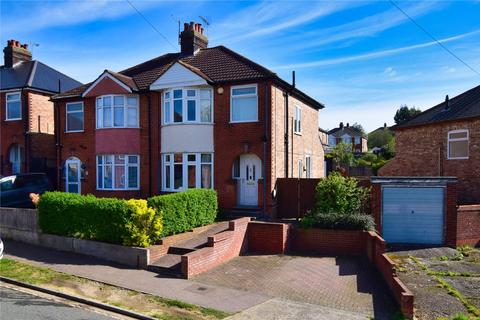 3 bedroom semi-detached house for sale, Pine View Road, Ipswich, Suffolk, IP1