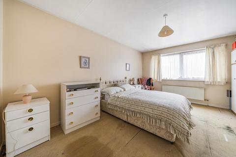 3 bedroom terraced house for sale, Sunbury-on-Thames,  Surrey,  TW16