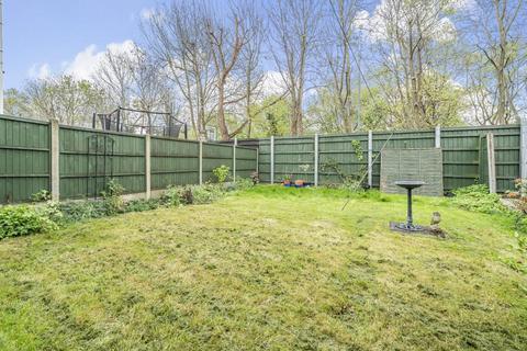11 Percy Bryant Road, Sunbury-on-thames, TW16 7BS