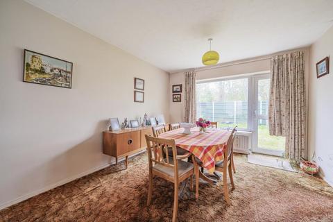 11 Percy Bryant Road, Sunbury-on-thames, TW16 7BS