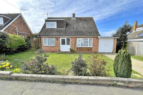 3 bedroom detached bungalow for sale, Valley Rise, King's Lynn PE31