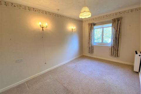 2 bedroom house share for sale, Lyndhurst Court, Hunstanton PE36