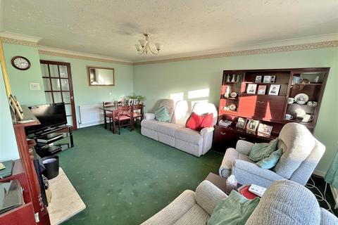 2 bedroom semi-detached bungalow for sale, Crisp Close, King's Lynn PE31