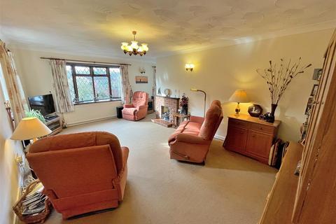3 bedroom detached bungalow for sale, Broadlands Close, King's Lynn PE31