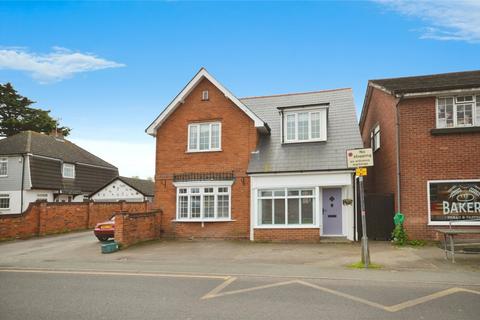 3 bedroom detached house for sale, Barfield Road, West Mersea, Colchester, Essex, CO5