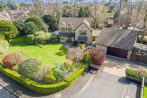 4 bedroom detached house for sale, Beech Grove, Rushden NN10