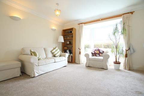 2 bedroom flat for sale, Hyde Abbey Road, Winchester