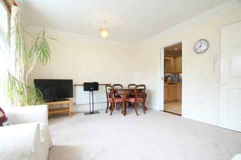 2 bedroom flat for sale, Hyde Abbey Road, Winchester
