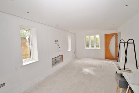 20 Cherry Tree Way, Witney, OX28 1AJ