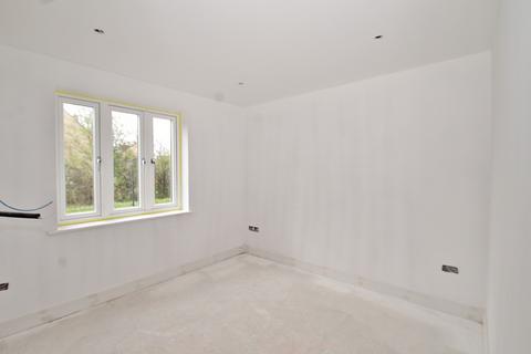 20 Cherry Tree Way, Witney, OX28 1AJ