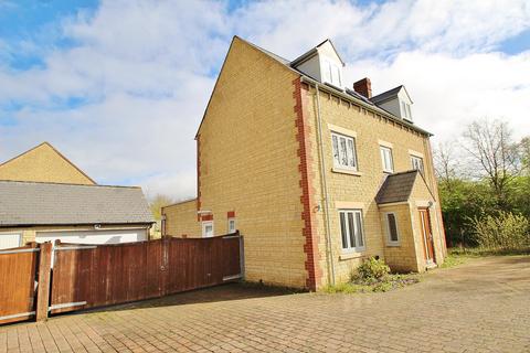 20 Cherry Tree Way, Witney, OX28 1AJ