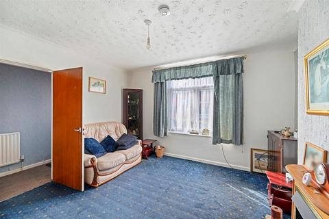 2 bedroom terraced house for sale, Woodward Road, Essex