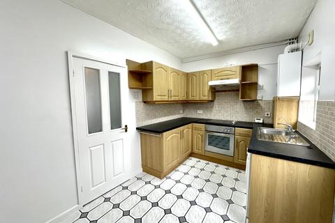 2 bedroom end of terrace house to rent, Trunnah Road, Thornton-Cleveleys, Lancashire, FY5