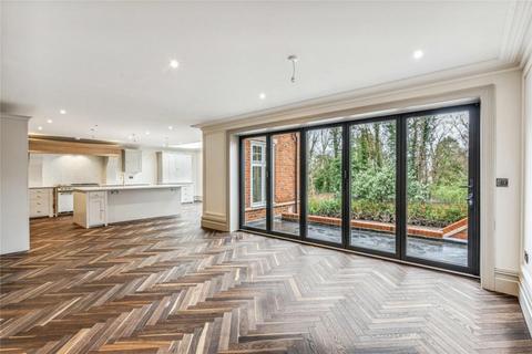 8 Beechwood Drive, Marlow, SL7 2DJ