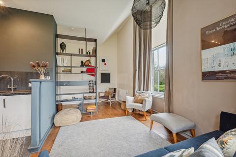 1 bedroom flat for sale, Aikenhead House, Carmunnock Road, Flat 4, King's Park, Glasgow, G44 5HL