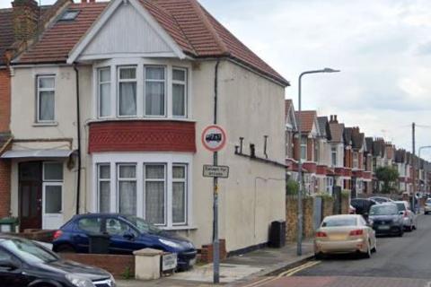 7 bedroom terraced house to rent, Green Lane, Ilford