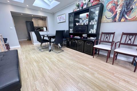 7 Carmelite Road, Luton, LU4 0NH