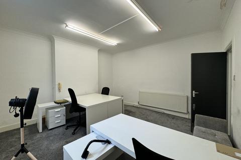 Office to rent, 54 Pembroke Road, London, W8