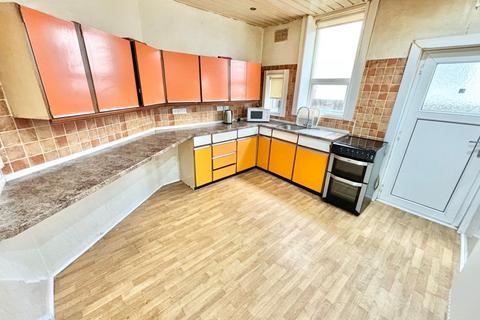 12 Edenvale Avenue, Bispham, Blackpool, FY2 9JZ