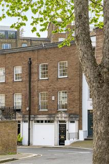 91 Cadogan Lane, London, SW1X 9DU