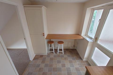 2 bedroom semi-detached house to rent, Belfry Close, Elstow MK42