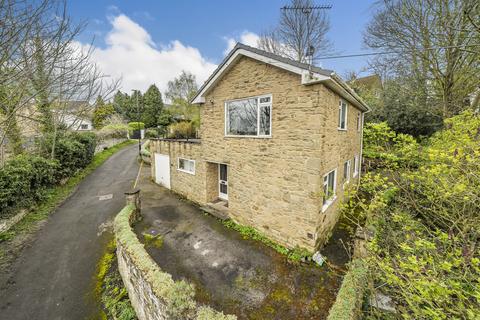4 bedroom detached house for sale - Almshouse Hill, Bramham, Wetherby, West Yorkshire, LS23