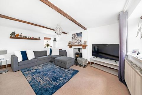 46 Bilham Road, Clayton West, Huddersfield, HD8 9PA