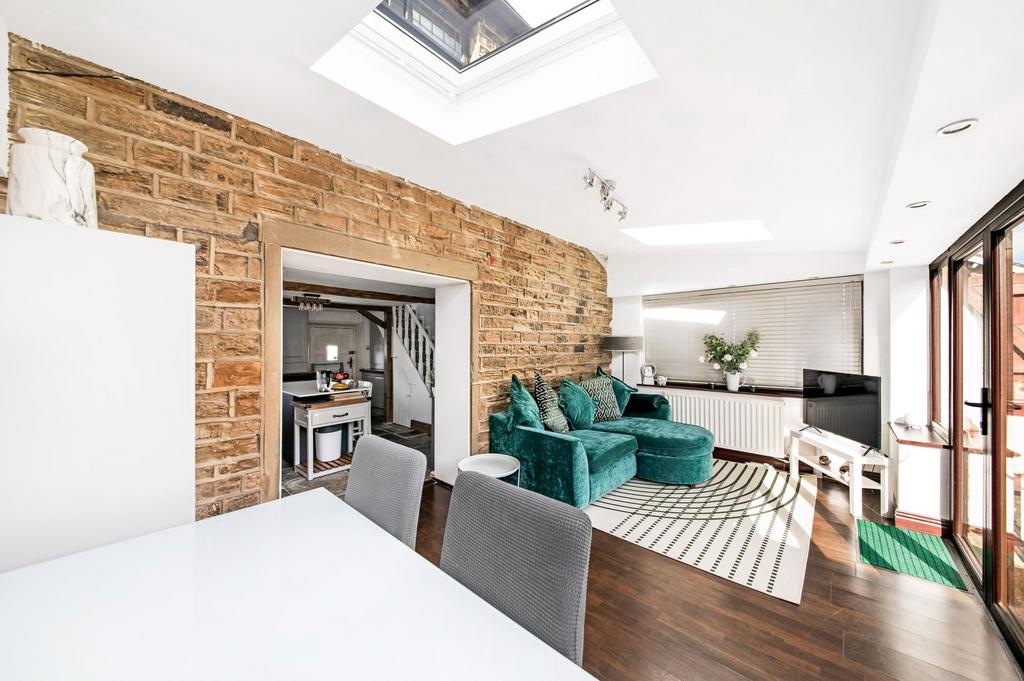 Garden room