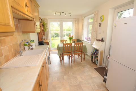 3 bedroom end of terrace house for sale, Chevening Road, Chipstead, TN13