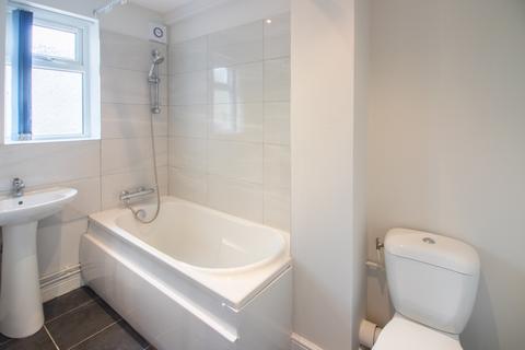 2 bedroom apartment to rent, Flat 3 58 Gibb Street, Long Eaton, Nottingham, NG10 1EP