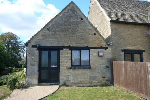 Studio to rent, Garston Court, Brize Norton, Oxon, OX18 3NP