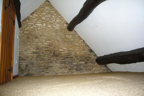Studio to rent, Garston Court, Brize Norton, Oxon, OX18 3NP