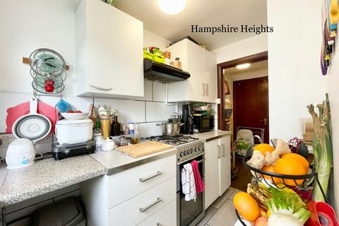 1 bedroom flat for sale, Townsend Road, London N15