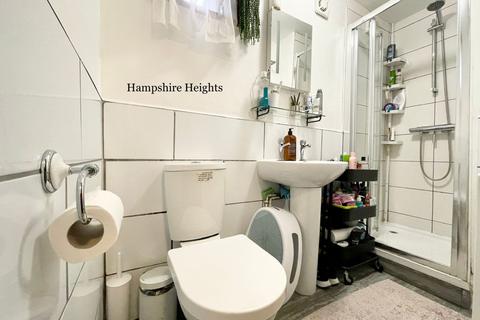 14b Townsend Road, London, N15 4NT