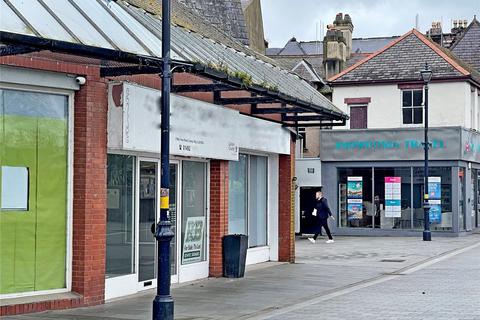 Shop to rent, Sea View Road, Colwyn Bay, Conwy, LL29