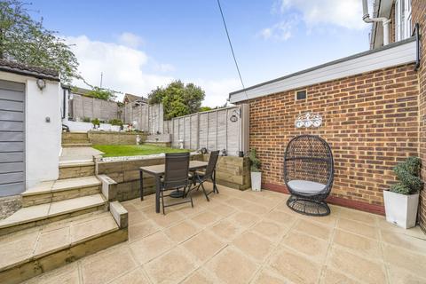 40 Longmarsh View, Sutton At Hone, Dartford, DA4 9DY